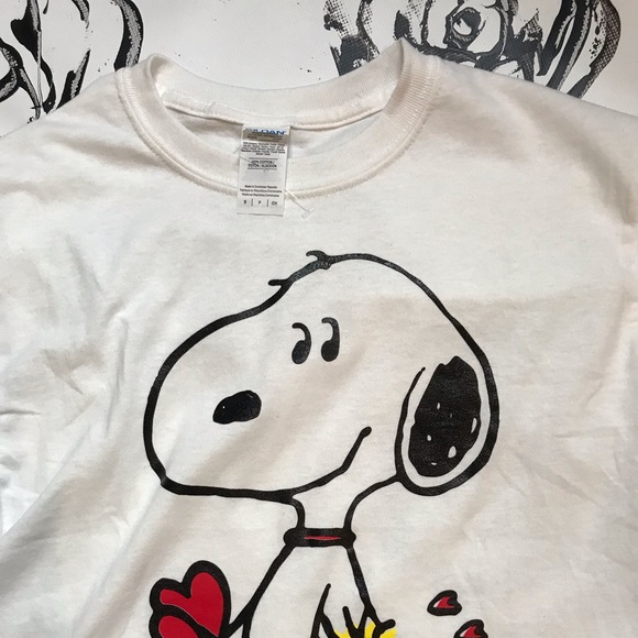 Snoopy t shirt - Picture 2 of 3